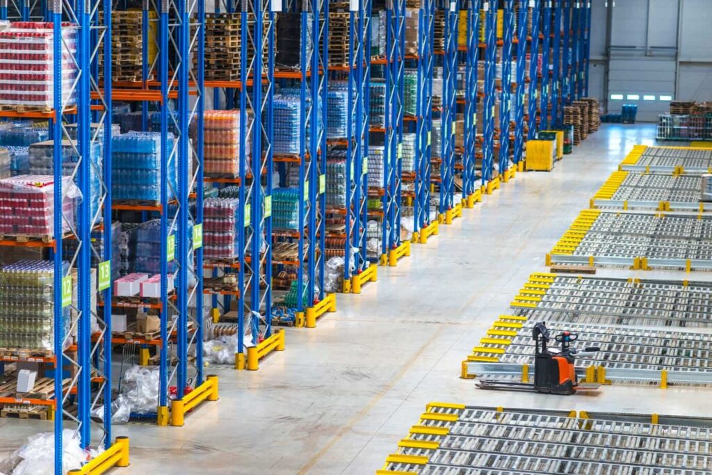 type of warehouse storage pallet racking